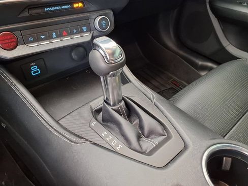 Used 2025 Ford Mustang GT Premium RWD image 14