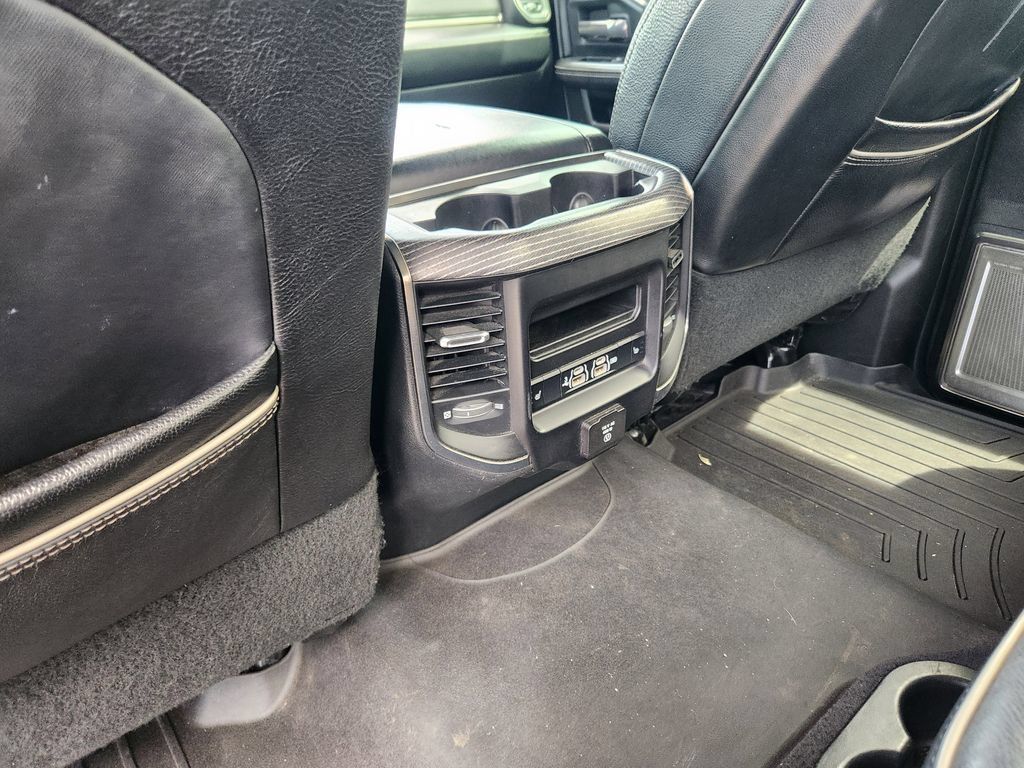 Used 2019 RAM 3500 Limited AWD/4WD image 34