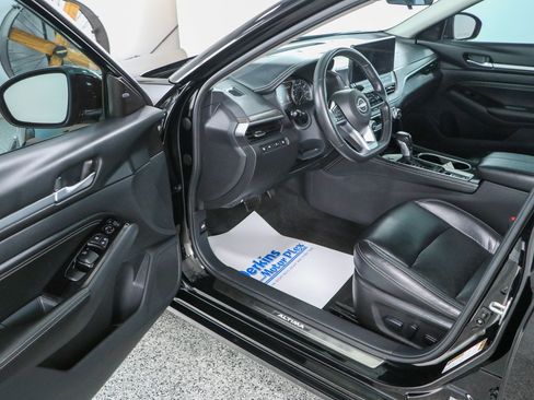 Used 2023 Nissan Altima 2.5 SL FWD image 3