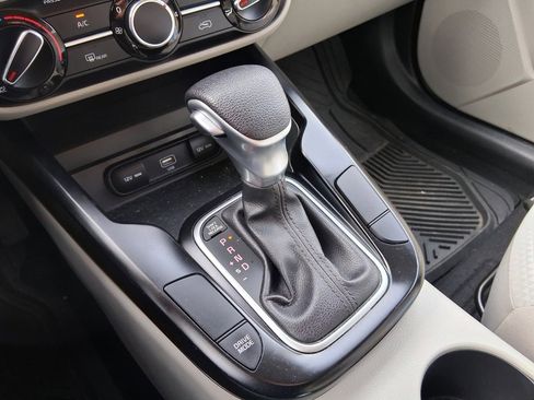 Used 2020 Kia Soul LX image 10