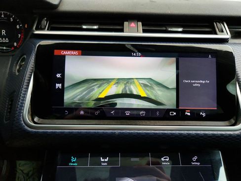 Used 2019 Land Rover Range Rover Velar R-Dynamic SE image 20