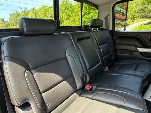 Used 2017 Chevrolet Silverado 2500 LTZ w/ Duramax Plus Package AWD/4WD image 28