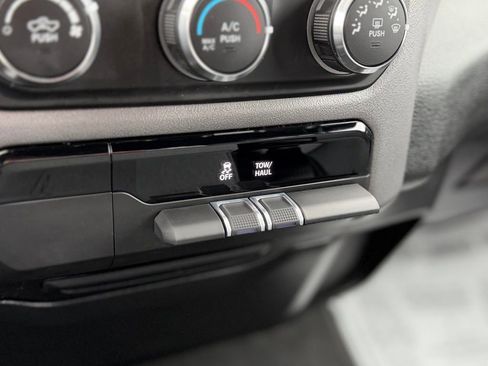 Used 2022 RAM 1500 Big Horn image 15