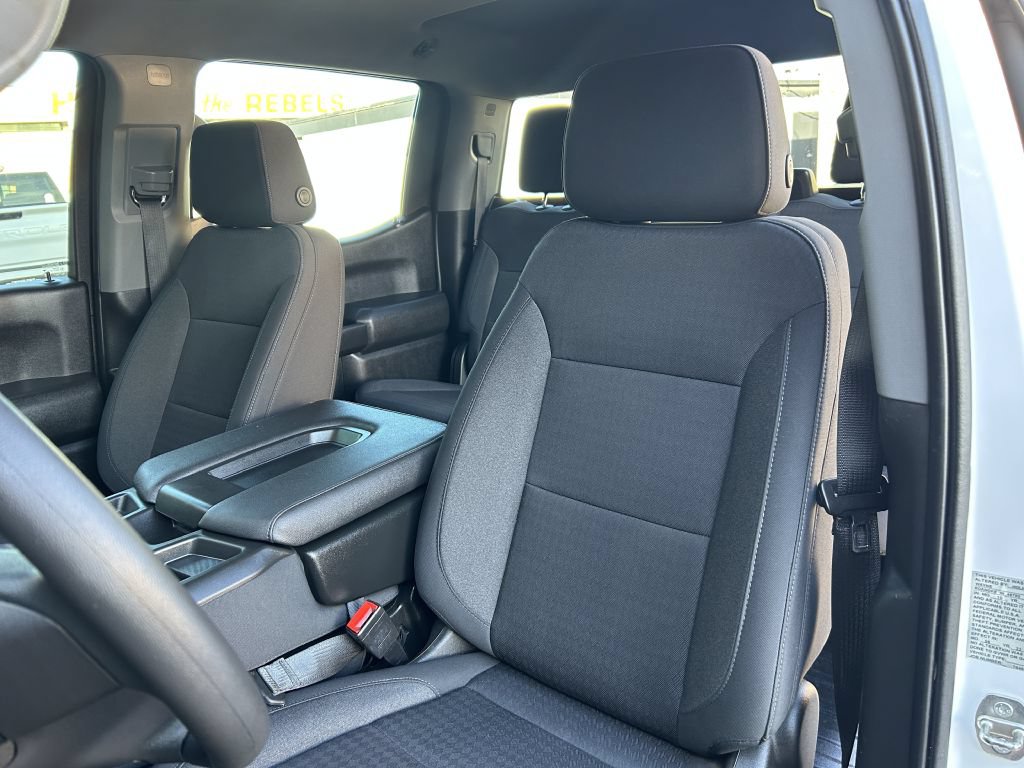 Used 2022 Chevrolet Silverado 1500 W/T w/ WT Safety Package AWD/4WD image 11