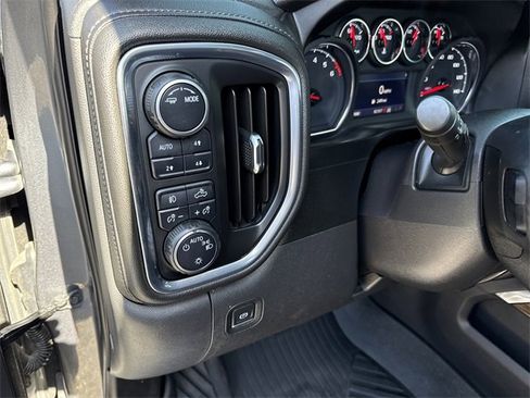 Used 2021 Chevrolet Silverado 1500 RST image 30