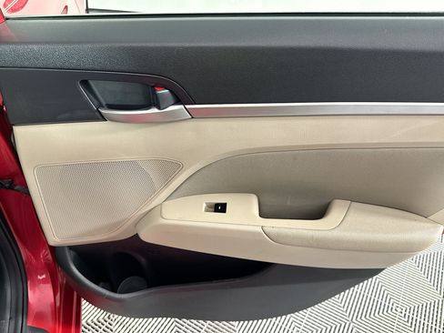 Used 2020 Hyundai Elantra SEL FWD image 26