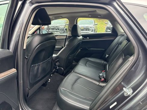 Used 2023 Kia K5 EX image 16