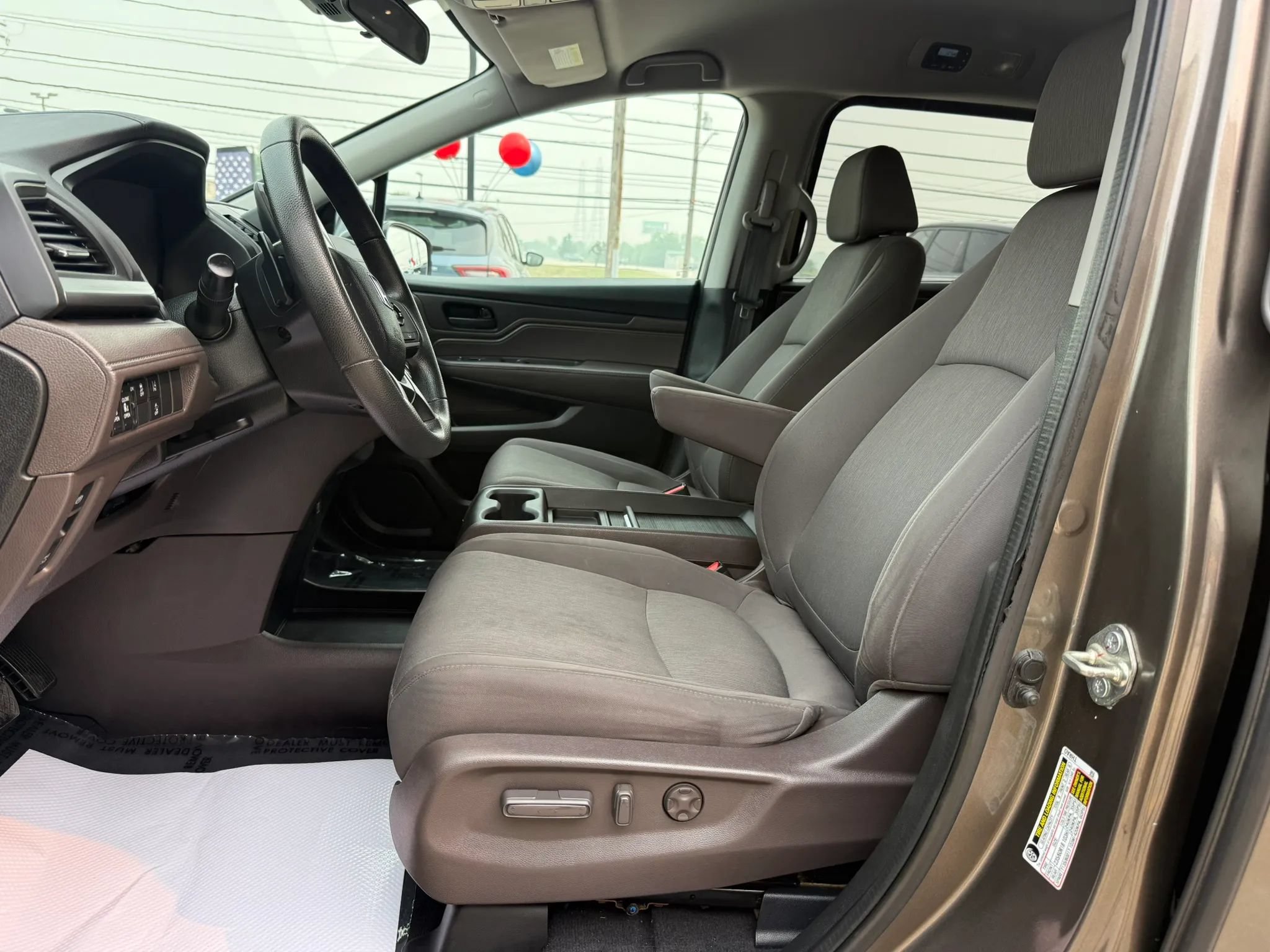 Used 2018 Honda Odyssey EX image 19