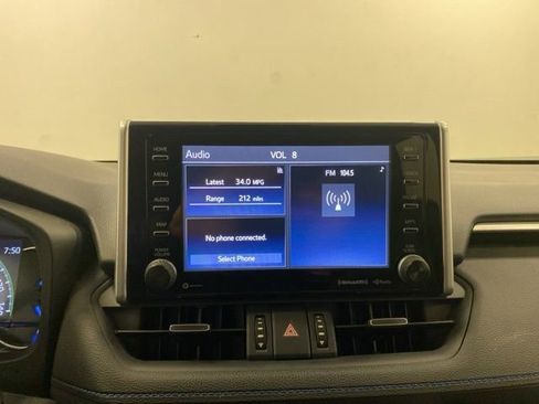 Used 2021 Toyota RAV4 XSE AWD/4WD image 11