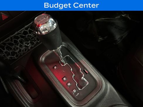 Used 2017 Jeep Wrangler Unlimited Sport AWD/4WD image 24