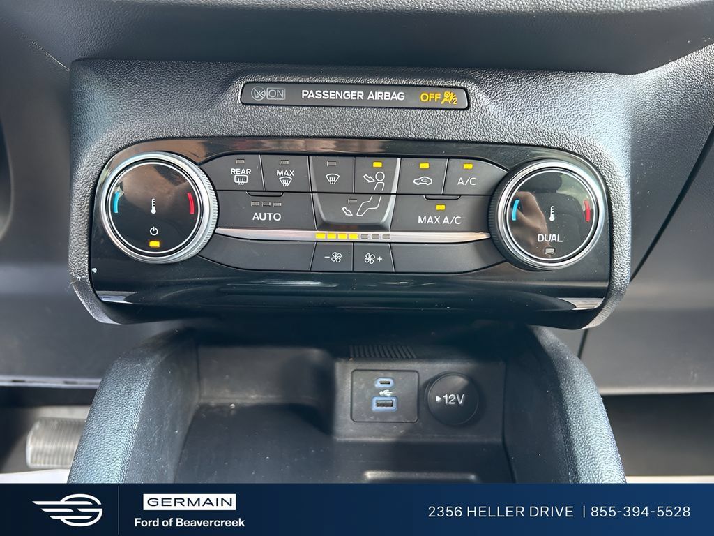 Used 2022 Ford Escape SE w/ SE Sport Appearance Package FWD image 15