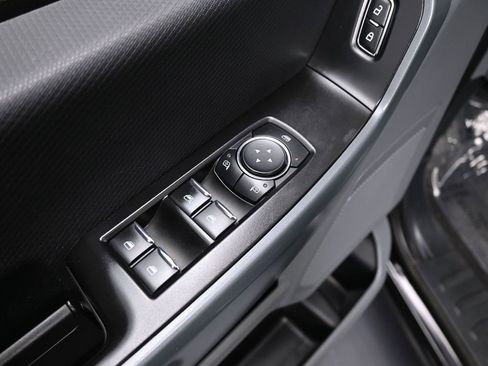 Used 2023 Ford F150 XLT image 19