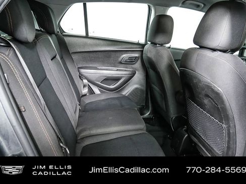 Used 2019 Chevrolet Trax LS image 19