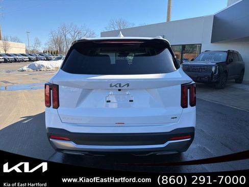 New 2026 Kia Sorento S AWD/4WD image 7