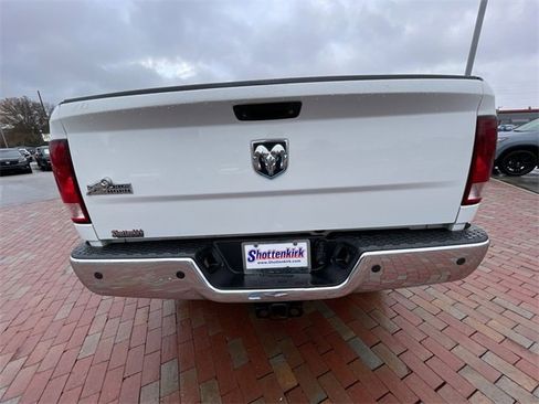 Used 2014 RAM 2500 Big Horn image 32