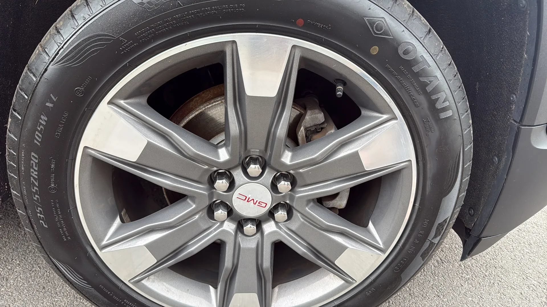 Used 2017 GMC Acadia SLT AWD/4WD image 14