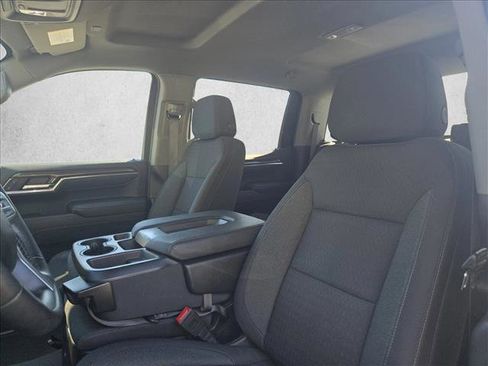Used 2023 Chevrolet Silverado 1500 LT image 11