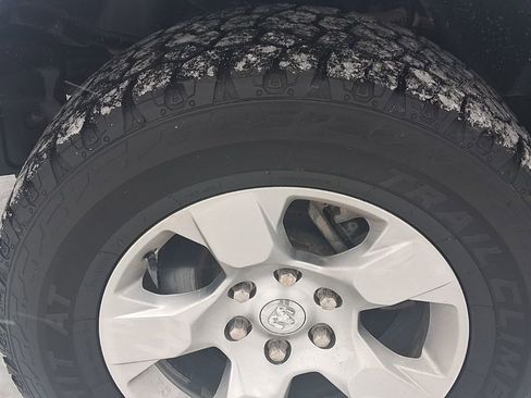 Used 2021 RAM 1500 Big Horn image 12