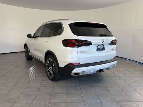 New 2026 BMW X5 xDrive50e AWD/4WD image 3