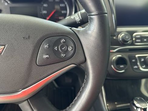 Used 2019 Chevrolet Impala Premier w/ Premier Convenience Package FWD image 13