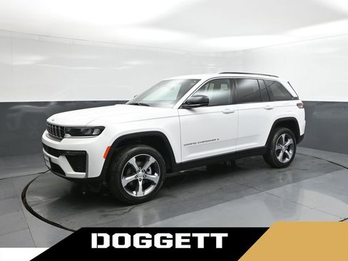 New 2026 Jeep Grand Cherokee Limited image 1