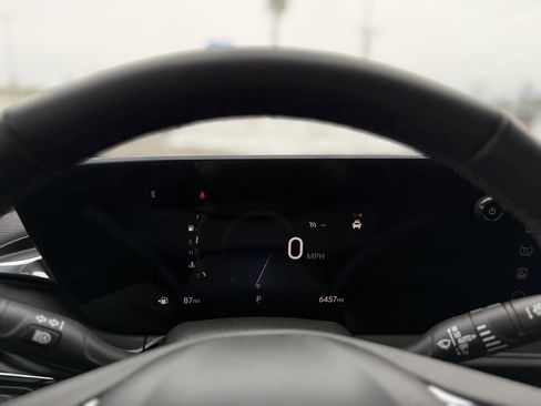 Certified 2025 Buick Envista Preferred w/ Convenience I Package image 17