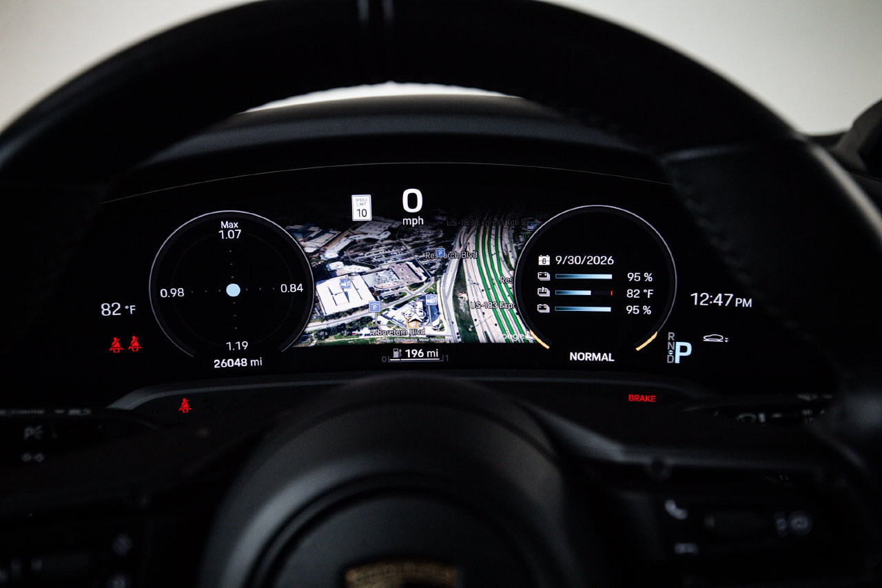 Certified 2023 Porsche Taycan Turbo S AWD/4WD image 15
