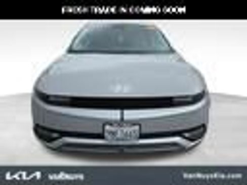 Used 2024 Hyundai Ioniq 5 SE image 2