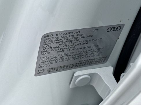 New 2025 Audi Q5 Premium Plus image 26
