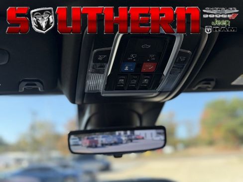 Used 2024 RAM 2500 Limited image 14