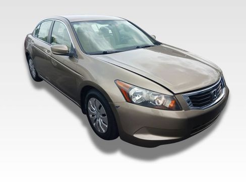 Used 2009 Honda Accord LX image 2