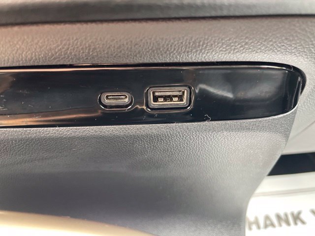 Used 2025 Buick Enclave Avenir w/ Super Cruise Package FWD image 28