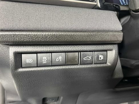 Used 2025 Toyota Camry LE FWD image 29