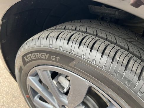 Used 2024 Chevrolet Equinox RS w/ RS Leather Package image 13