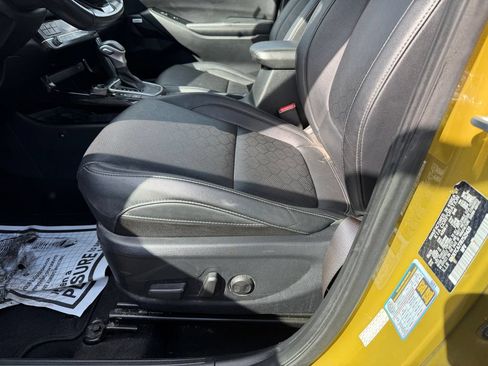 Used 2024 Kia Seltos SX w/ SX Sunroof Package AWD/4WD image 12