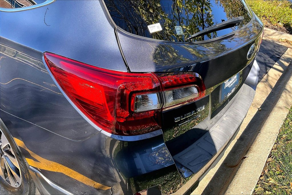 Used 2016 Subaru Outback 2.5i Limited AWD/4WD image 34