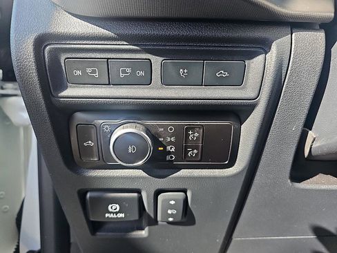 Used 2023 Ford F150 Platinum w/ Equipment Group 701A High image 15