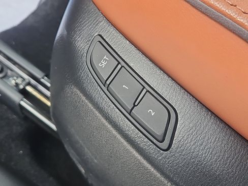 Certified 2025 MAZDA CX-5 Carbon Edition image 11