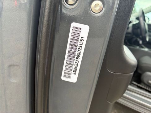 Used 2025 Hyundai Kona SEL image 30