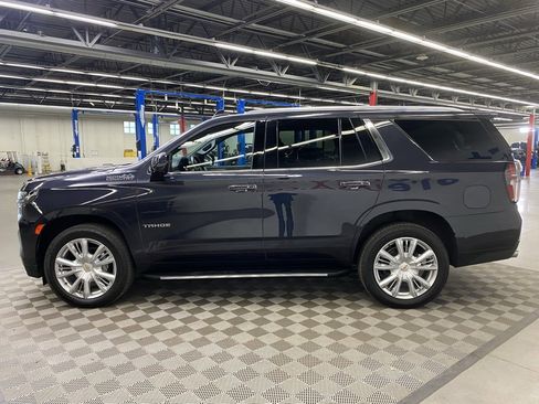 Used 2022 Chevrolet Tahoe High Country image 5