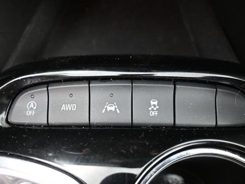 Used 2025 Buick Encore GX Preferred AWD/4WD image 28
