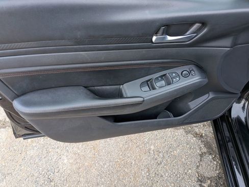 Used 2022 Nissan Altima 2.0 SR image 19