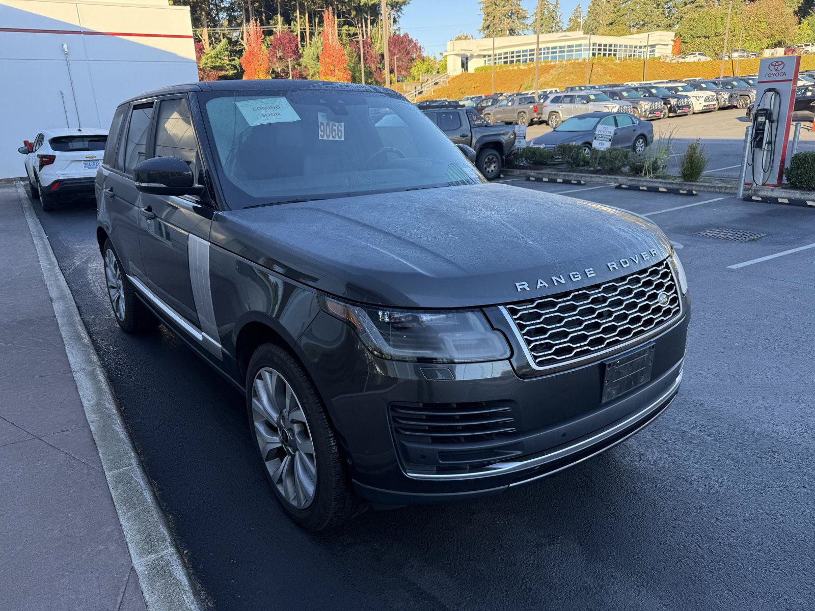 Used 2020 Land Rover Range Rover HSE AWD/4WD image 7