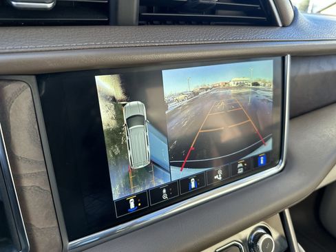 Certified 2022 GMC Yukon Denali w/ Max Trailering Package image 17