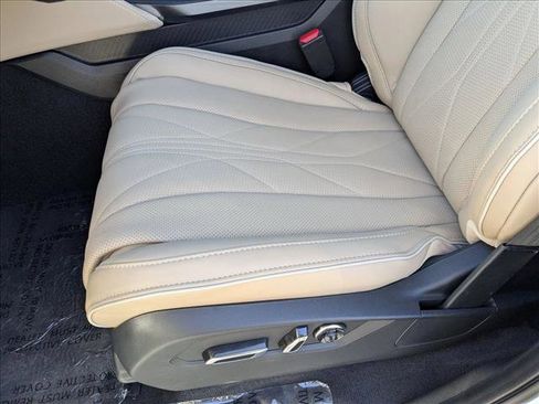 New 2026 Acura MDX SH-AWD w/ Advance Package image 4