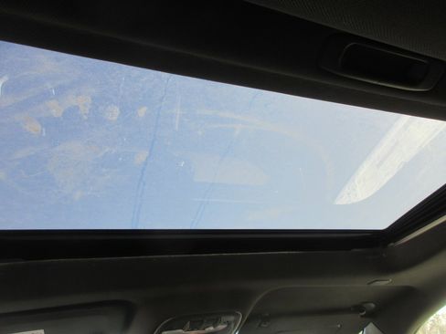 New 2026 GMC Canyon Denali image 15