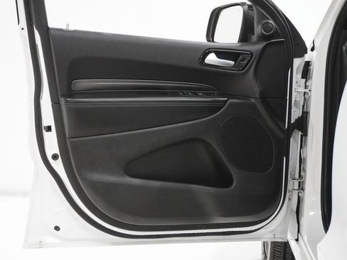 Certified 2024 Dodge Durango SXT w/ SXT Blacktop Group image 13