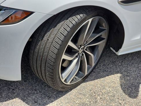 Certified 2024 Jaguar XF R-Dynamic SE RWD image 35