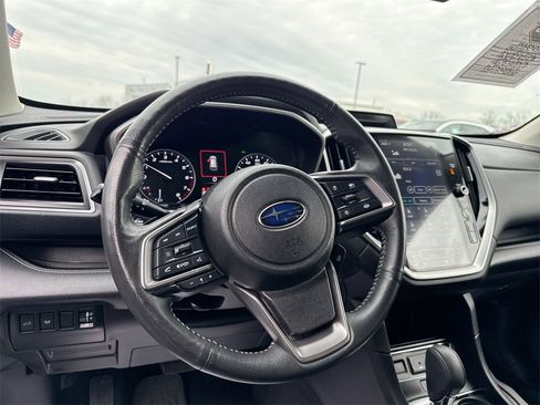 Used 2023 Subaru Ascent Limited image 11
