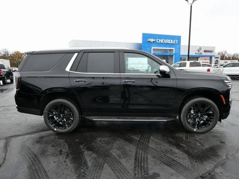 New 2026 Chevrolet Tahoe Premier image 2